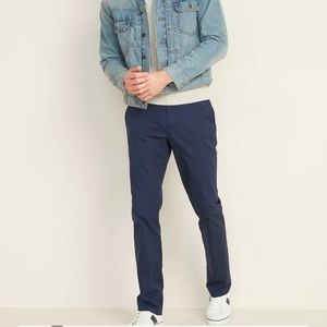 Old Navy Straight Built-In Flex Ultimate Tech Pants for Men
